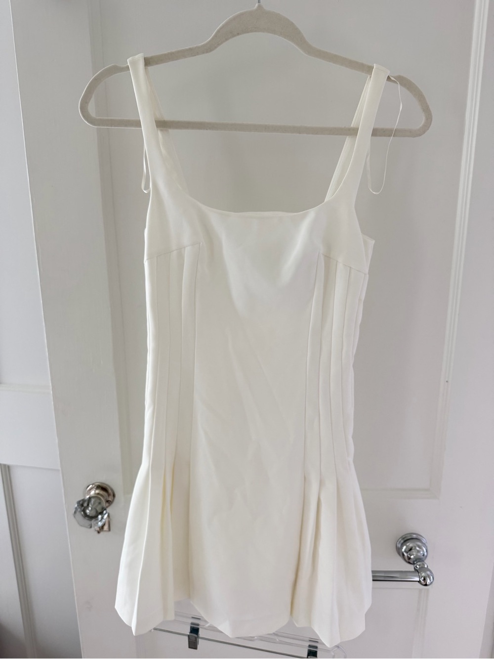 NWT Zara size XS Cream Pleated Mini Dress